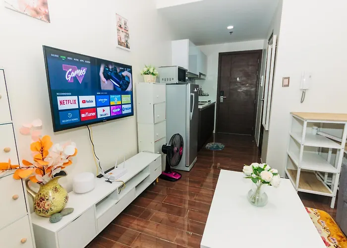 Air Penthouse 59 Gym Swim Park 300 Mbps مانيلا