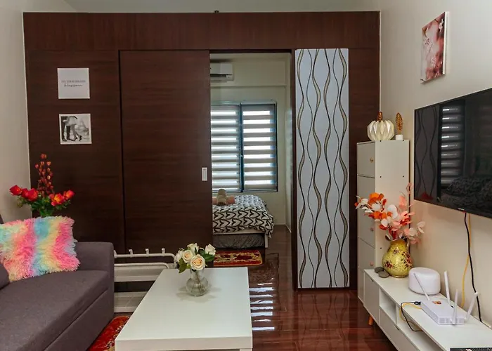 Air Penthouse 59 Gym Swim Park 300 Mbps شقة مانيلا